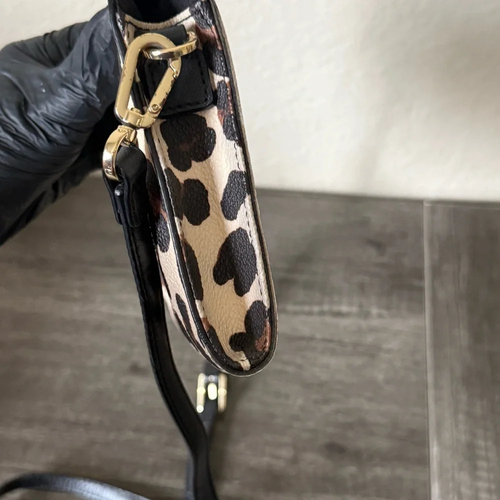 🔥 Tory Burch, leopard print Crossbody bag, PVC leather🔥